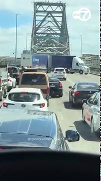 Bizarre Moment Truck Blocks Traffic on 6-Lane Bridge to Perform U-Turn
