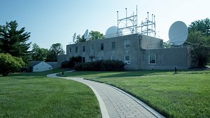 Did you know that you can still call the US Naval Observatory #MasterClock Voice Announcer at 202-762-1401 to get both the accurate local time and current Universal Coordinated Time (#UTC)? Here's some more information about the Voice Announcer System from Dr. Demetrios Matsakis, Chief Scientist of Time Services, USNO. For the entire video visit our latest @Kickstarter update: https://kck.st/2NgGxYJ | Keeper of Time: A Documentary Film