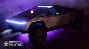 The Final Showdown! 1:2 Cybertruck Takes on the Ford F-150