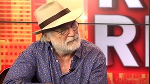 Nashville musician David Olney dies during performance