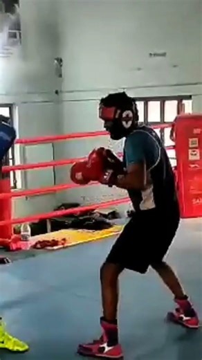 #boxin#boxinglessons #boxinglessons #sports #fightprep #motivation#👍👍fight ⚔️⚔️⚔️🥊🥊🥊🥉🥉🥇🥇🥇🥇