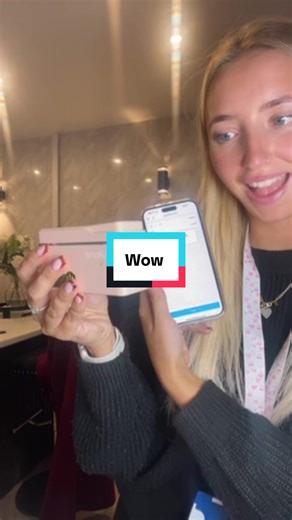 The best present!! Perfect for Xmas wrapping or kids school things😍 The quality looks so bad for some reason🥲 #labelprinter #labels #miniprinter