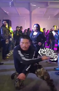 1.2M views · 19K reactions | Mi Jefita: -Eso de los chillidos de Puerka es moda, ya se te pasará! *Yo a los 50 en pleno bailongore  | Metal Mexicano | Facebook