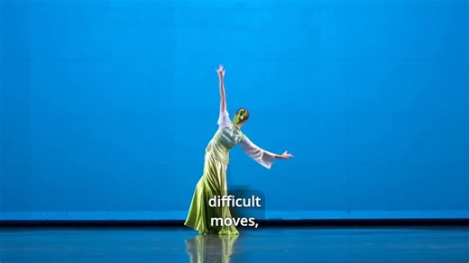 🌸 Shen Yun Star Lillian Parker is a rising star at Shen Yun Performing Arts and one of the company’s few non-Chinese performers. She has toured with the company multiple times over the last seven years as part of a special practicum training program for promising young dancers at Fei Tian Academy of the Arts and Fei Tian College. 🌸 Learn more about Lillian Parker: https://bit.ly/3WDzkbw ========== ☘️ Watch more videos: https://www.shenyun.com ☘️ Watch live: https://sypa.us/tickets | Golden Old