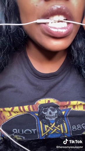 I turn the volume up at the end 🥰😭❤️ #AEJeansHaveFun #foryoupage #KeepItRealMeals #asmr #asmrtiktoks #asmrsatisfying #asmrmicnibbling #asmrrelax