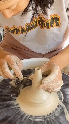 37K views · 206 reactions | How to make an oil/vinegar pourer Part II ❤️ ••• Follow @ceramicsmadebyj for more! | The Ceramic School | Facebook