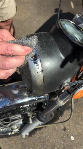 $100 Honda st90. Time to do an oil change and clean this bike up. #honda #carburetor #oilchange | The Barn Brothers