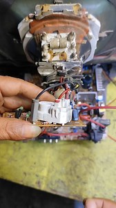 238 reactions · 5 comments | How to remove the focus cable and flyback screen cable on the CRT tube socket #tips #tutorial #remove #screen #focus #cable #socket #crt #tube #tv | Andi Distorsing | Facebook
