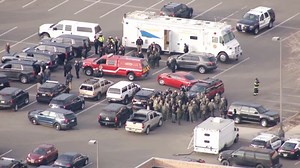 5 officers shot, 1 killed in Colorado shooting