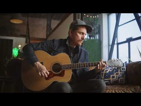 Guild F-250E Deluxe Blonde