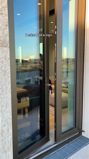 I asked for a sign… and the universe delivered 💙☁️ #TEDi