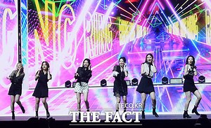 로켓펀치, 뉴트로 내세운 첫 번째 싱글앨범 '링링' 발표 [영상] - 동영상 | 기사 - 더팩트