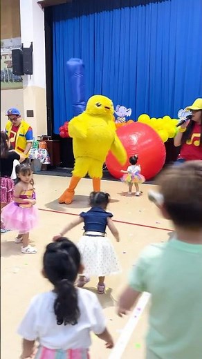 El cocodrilo Dante camina hacia adelante #musicainfantil #niños #cancionesinfantiles #youtubekids