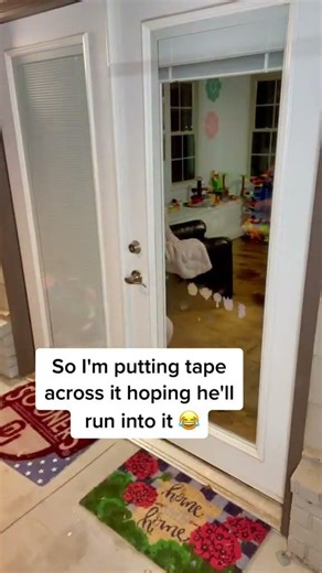 Anyone else love to mess with their husbands?! #couples #funny #comedy #husbandwife