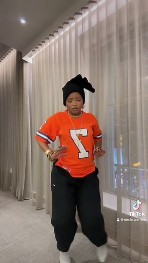 Uncle Waffles Peacock Revisit Dance Challenge