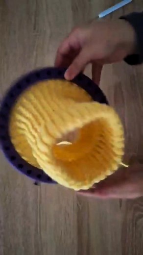 Crochet knitting Knitting loom for beginners step by step #knitting #crochet #scarf #knitting_loom_eljammari #fblifestyle | Crochet knitting Ouabd