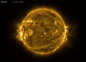 Watch a total solar eclipse without venturing to a remote island in the Arctic: http://nyti.ms/1MV8C0C | The New York Times