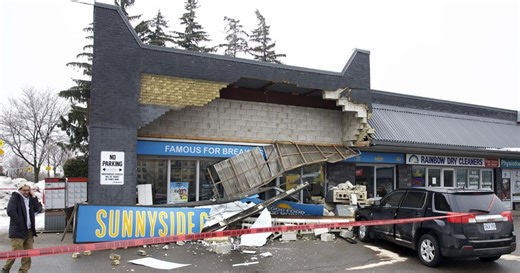 No injuries after SUV rams into Hamilton Mountain breakfast spot