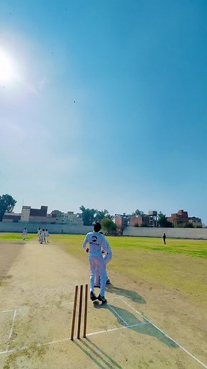 sharp arm ball #cricket #viraltiktok #cricketlover #foryou #baberazam #Kuldeep #Jadeja