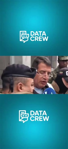 Urgente 🚨 #CasoCajaChica ¡GRAVE DENUNCIA CONTRA CORREA! Santiago Díaz Asque, exasambleísta de la Bancada RC5, asegura que trasladó dinero desde Venezuela por órdenes directas de Rafael Correa, dentro del explosivo caso Caja Chica. ⚠️ El exlegislador afirma que su vida y la de su familia están en peligro, mientras enfrenta un proceso judicial en el que es acusado de la violación de una menor, cargo del que se declara inocente. 🔥 Un caso que mezcla dinero, poder, denuncias internacionales y acus