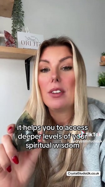 Why You Need Prehnite: Benefits and Uses