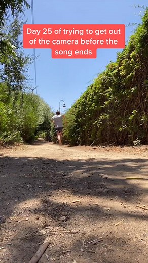 Day 25... Thank you for all the support ❤️ #fyp #foryoupage #foryou #learnontiktok #crosscountry #trackandfield #yearbook2020