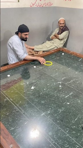 🧠 Mind Games on the Carrom Board 🎯♟️#carromboard #carromgame #carromking #virlvideo