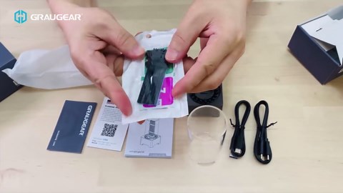 GRAUGEAR M.2 NVMe SATA PCIe SSD Enclosure Adapter Docking Station with Cooling Fan, USB3.2 Gen2 10Gbps M.2 SSD External Case USB C, Support UASP and Trim, M2 NVMe NGFF M Key B+M Key, RTL9210B Chipset