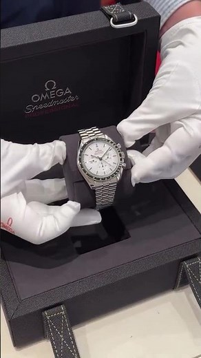 OMEGA Speedmaster Unboxing – A Legend on the Wrist #unboxing #luxury #fashion #watch