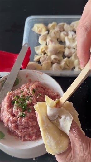 Option 1（最吸引新手）🌹 Rose Wonton Slow Motion Tutorial | Beginners Can Learn