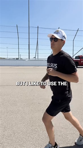 A teammate saved Zane Smith’s run around World Wide Technology Raceway today! 😂 | NASCAR