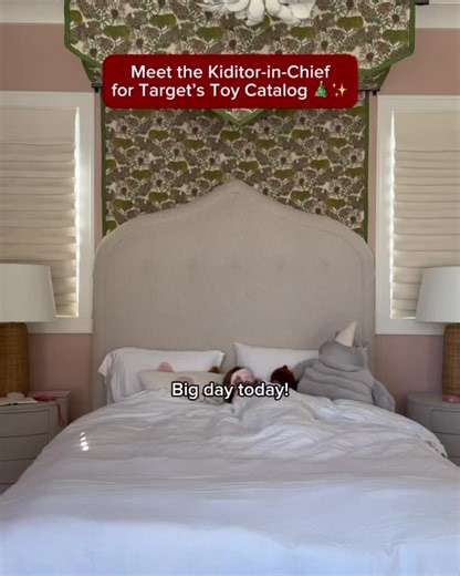 This holiday season, there’s a new boss in town. Meet the new Kiditor-in-Chief, making the BIG toy decisions for The Target Toy Catalog 2025 🎄🎁 https://tgt.biz/8XQmBx 📸: @emily.fauver | Target