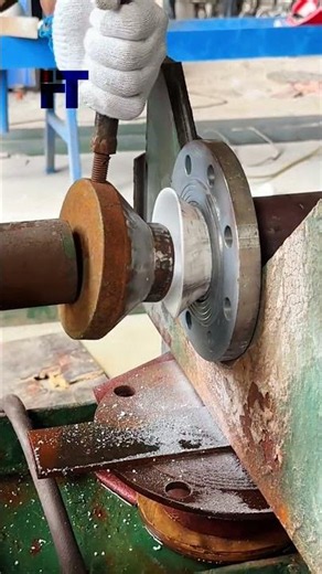 PTFE-Lined Pipes: Advantages and Applications‌