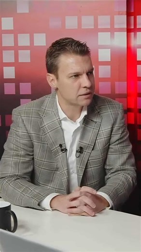 Menczer Tamás on Instagram: "Látva Magyar Péter és Varga Judit üzengetéseit, ez jutott eszembe."