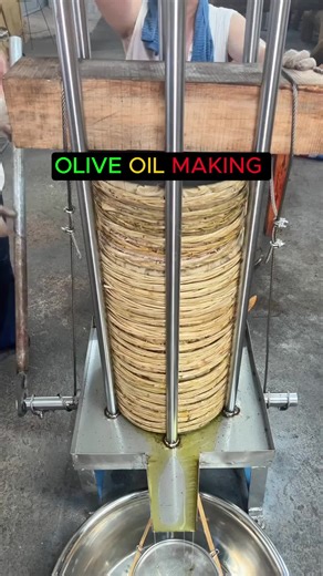 Traditional Olive Oil Making Process Explained