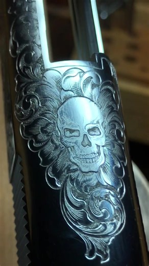 Had to show the detail on this Colt 1911 🔥 Like & comment if you want to see more of this sick piece 💀 #engraversoftiktok #handengraving #gunengraving #gunengraver #engraver #engraving #colt1911 #colt #engravingartist #engravedguns