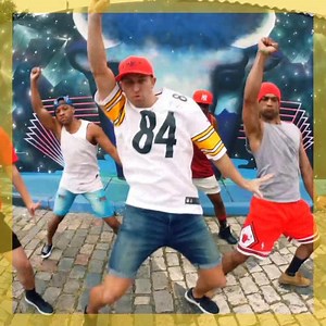 64K views · 1.2K reactions | Avec la tornade "Bum Bum Tam Tam" MC Fioti fait danser toute la planète !  À écouter sans modération dans la Playlist Calor Latino  mca.lnk.to/CalorLatino | MCA Latino | Facebook