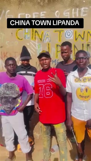 #IGALAND @Alien skin ug @Ustry Inspektar{Ostrich}