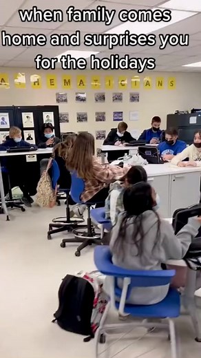 the joy of seeing families united after such a long time apart. #marine #surprise #homefortheholidaysthe joy of seeing families united after such a long time apart. #marine #surprise #homefortheholidays | Military Homecoming