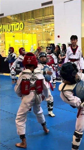 Friendly TKD Sparring (Red Armor)