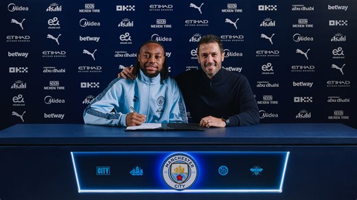 City amankan tanda tangan Semenyo