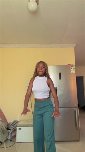 Corrosive_ raspberry ❤️🫣🥹 (@corrosive_raspberry)’s videos with original sound - liyaaaaa🤡