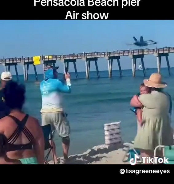 lisagreeneeyes on TikTok