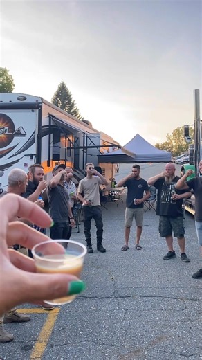 💥 JD Performance Diesel - Plus qu’un garage; une vision. 💥 Chez JD, ça chôme pas. Un garage qui grandit, un nouveau bâtiment qui se lève, deux dynamomètres Mustang-Dyno, un truck de course qui fait vibrer les foules, pis une équipe solide qui se dépasse jour après jour. On n’a jamais été du genre à faire les choses à moitié. Ici, on élève la game. 👉 Programmation. 👉 Réparations. 👉 Unité mobile. 👉 Remorquage. 👉 Et bientôt… tester, ajuster et pousser les moteurs comme jamais grâce au nouvea