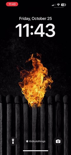 Creative Phone Wallpapers: Sparking Ideas for Your Lock Screen