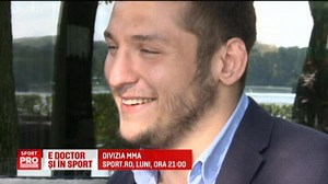 Doctorul care da cu pumnul in cusca de MMA | Nicolo Bonati, luptatorul care le acorda primul ajutor adversarilor dupa ce ii doboara | Sport.ro