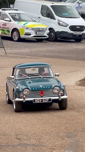 1967 Triumph Tr4A #classiccar #triumph #sportscar #fblifestyle | Car Spotter DM8