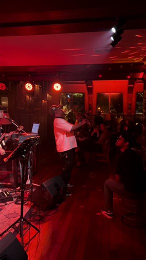 Pov solo saxophone Terlalu cinta -Rossa- #saxophone #Cover #altosaxophone