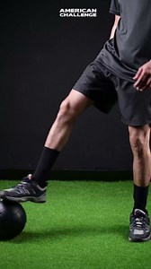 American Challenge Titan Soccer Ball – Official Size 4 & 5 Soccer Balls for Youth and Adults – Ideal for Training Sessions, Practice Drills & Grass Field Use.