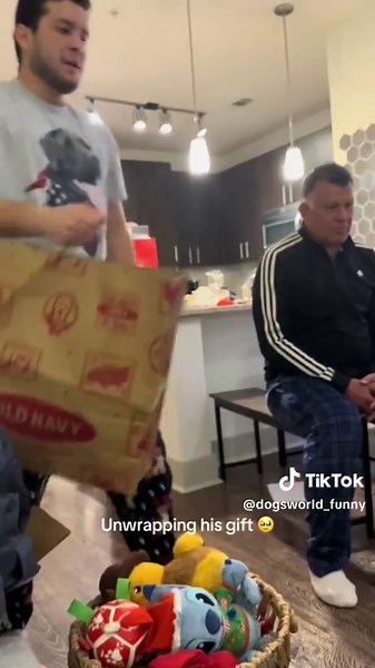 Creative Christmas Gift Ideas for Your Dog